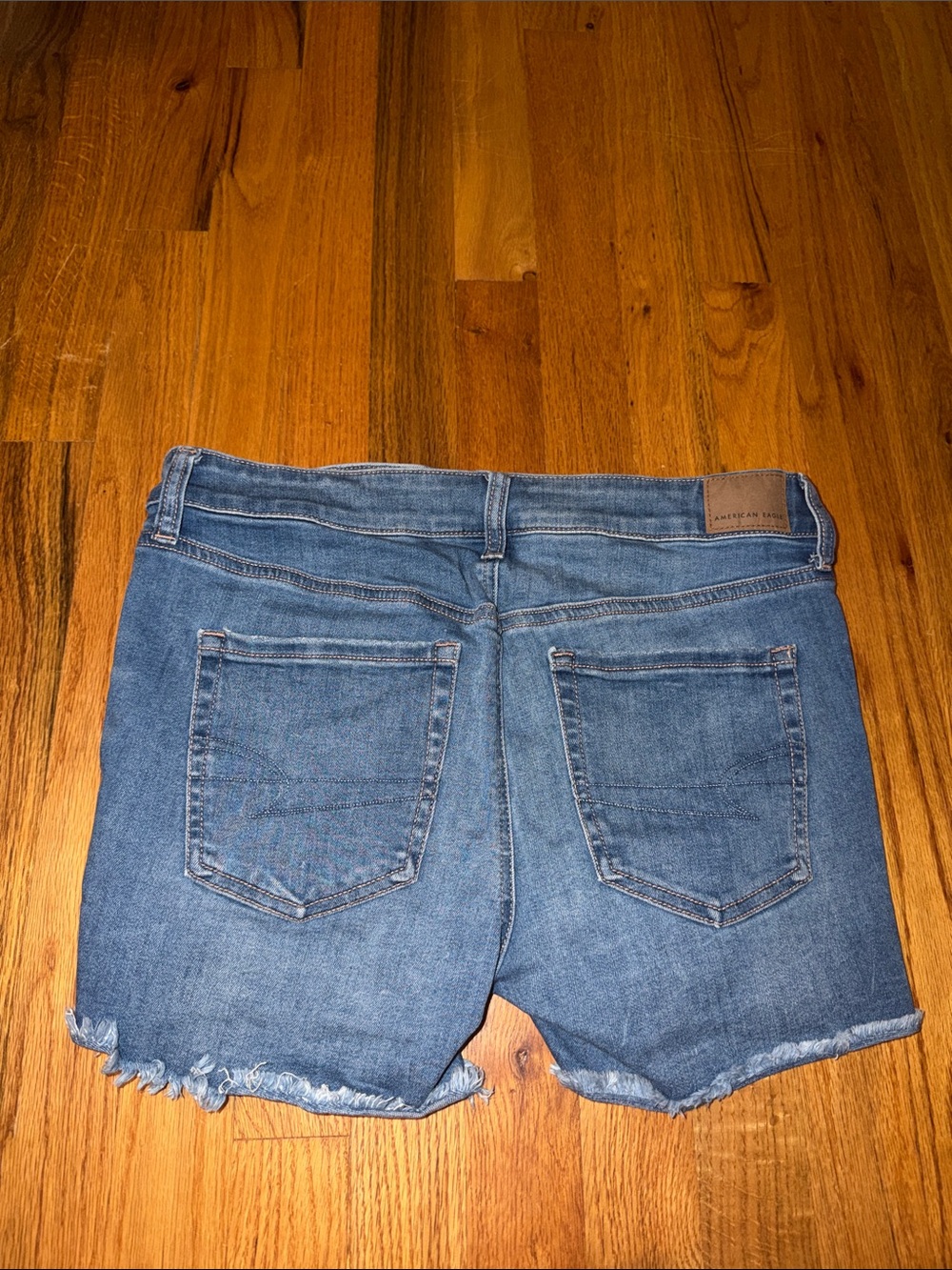 American Eagle Outfitters Distressed Medium Blue Midi Denim Shorts - Picture 3 of 4